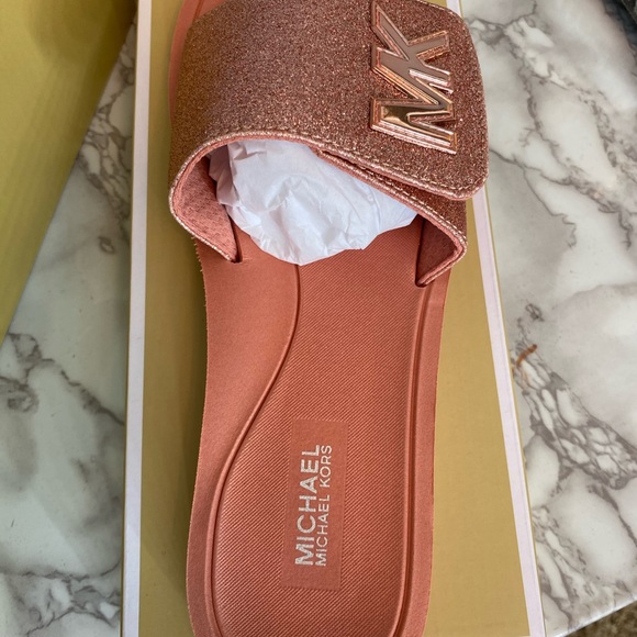 Michael Kors Sandals NWT - Picture 5 of 7